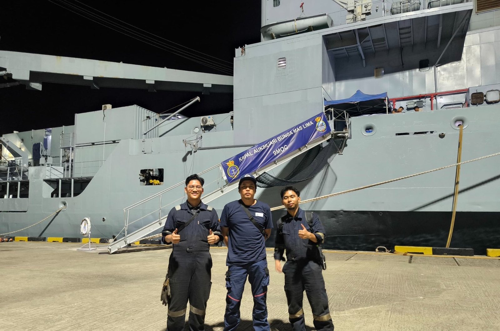 Adrayan Enterprise field team beside vessel during project support