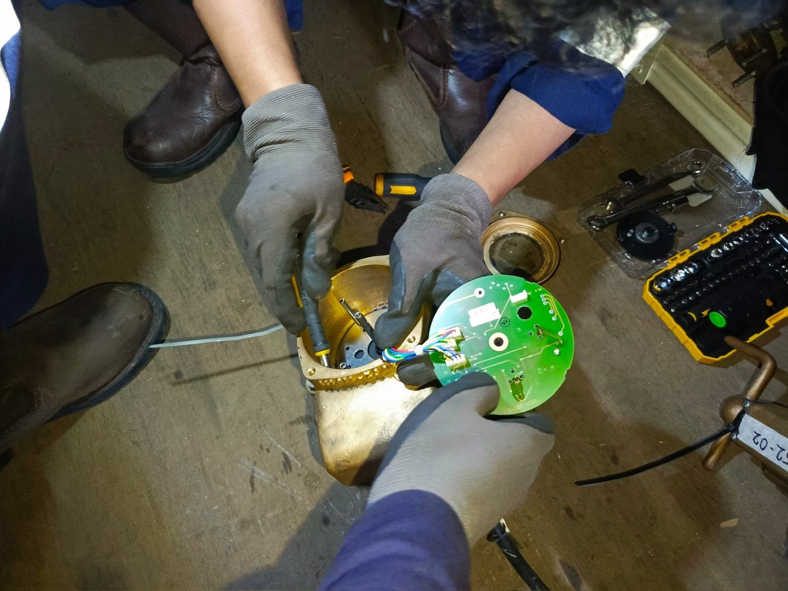 Actuator board repair